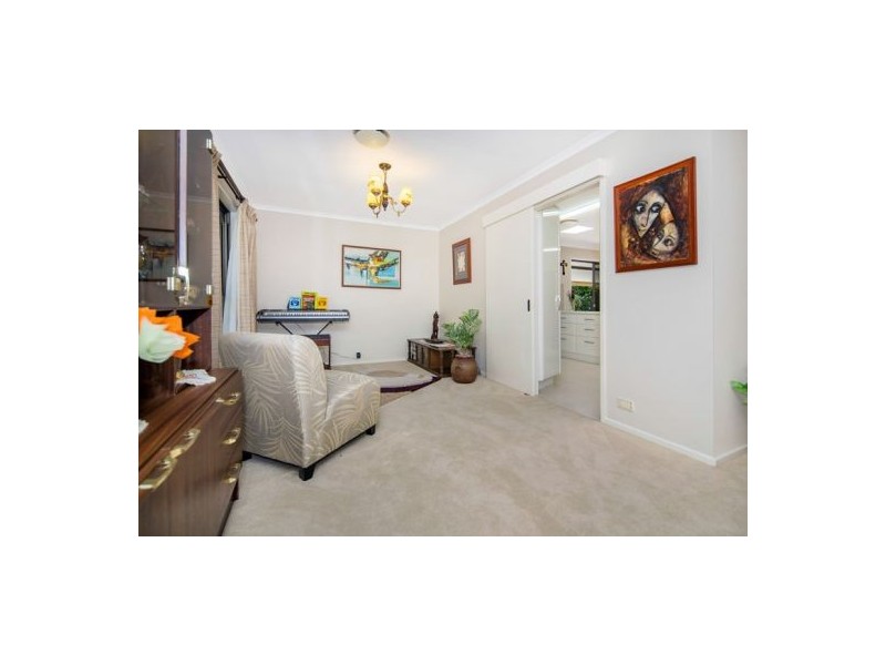 21 Sandringham Street, Mansfield QLD 4122