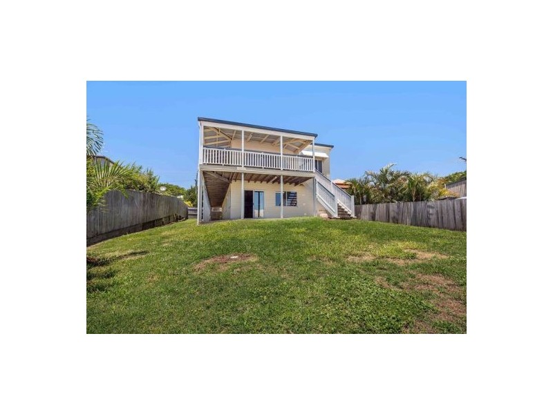 59 New Lindum Road, Wynnum West QLD 4178