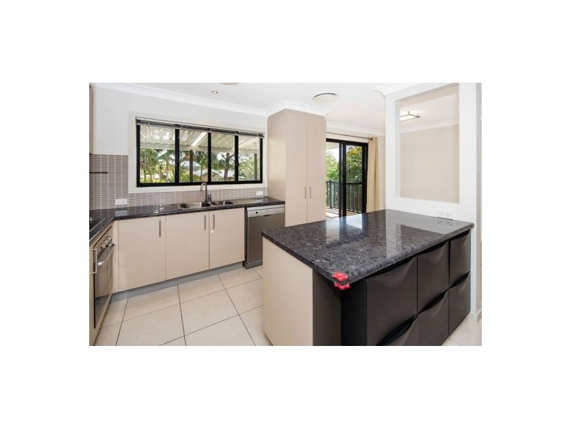 1 Panama Street, Wishart QLD 4122