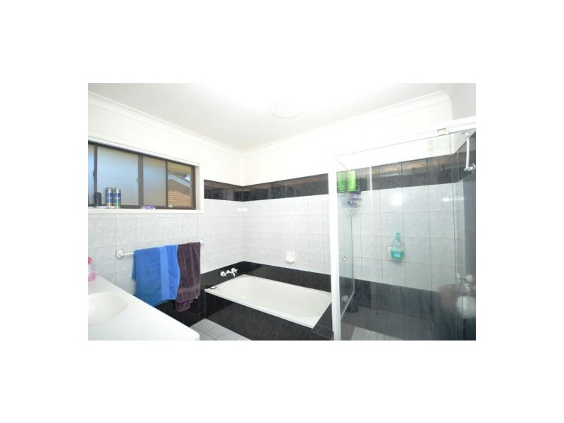 29 Auckland Street, Wishart QLD 4122