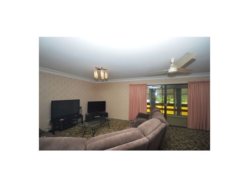 29 Auckland Street, Wishart QLD 4122