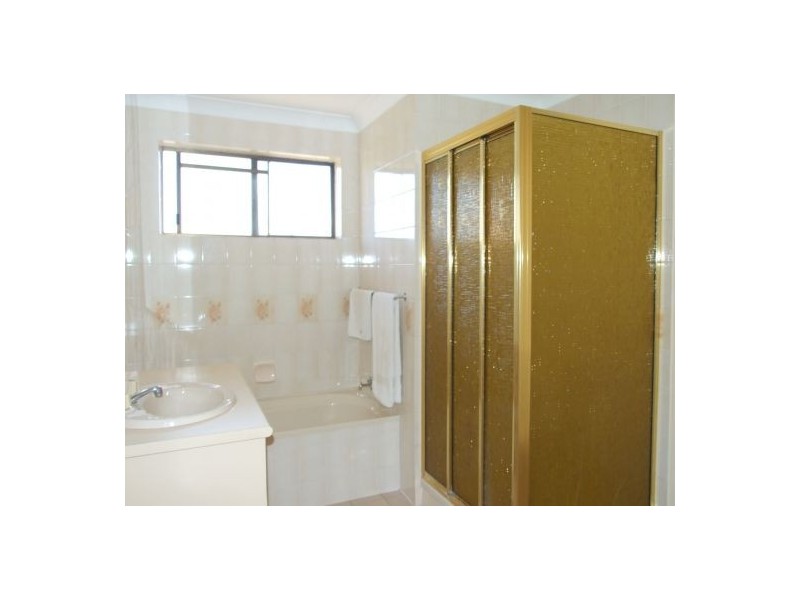 9/11 Mahina Place, Wishart QLD 4122