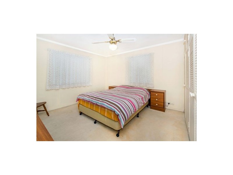 270 Mt Gravatt-capalaba Road, Wishart QLD 4122