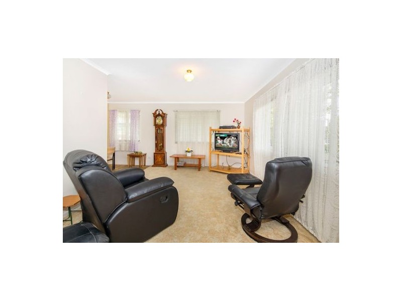 29 Curfew Street, Upper Mount Gravatt QLD 4122