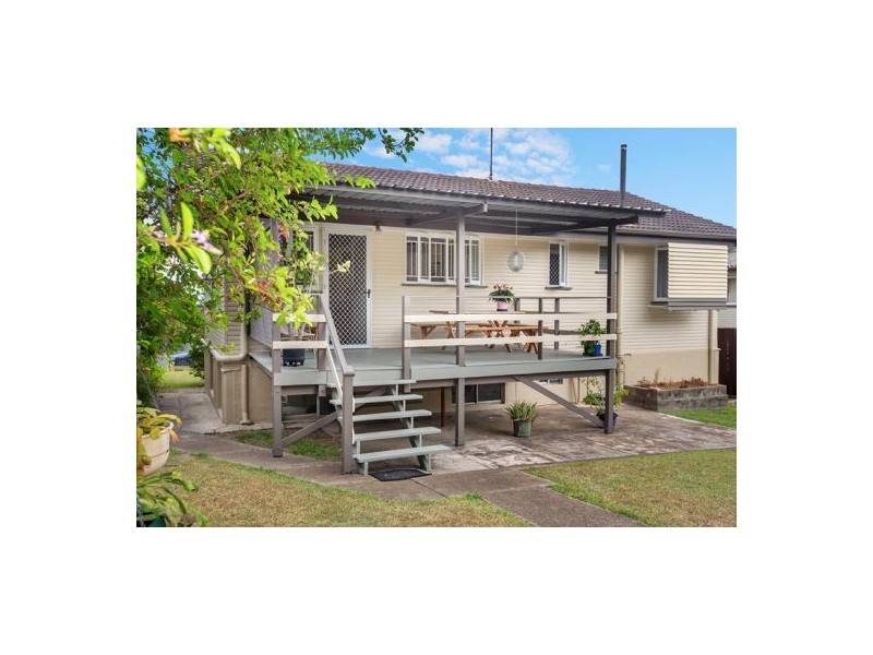 29 Curfew Street, Upper Mount Gravatt QLD 4122