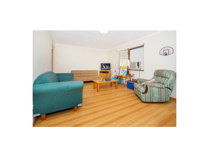 1 Carbora Street, Mansfield QLD 4122