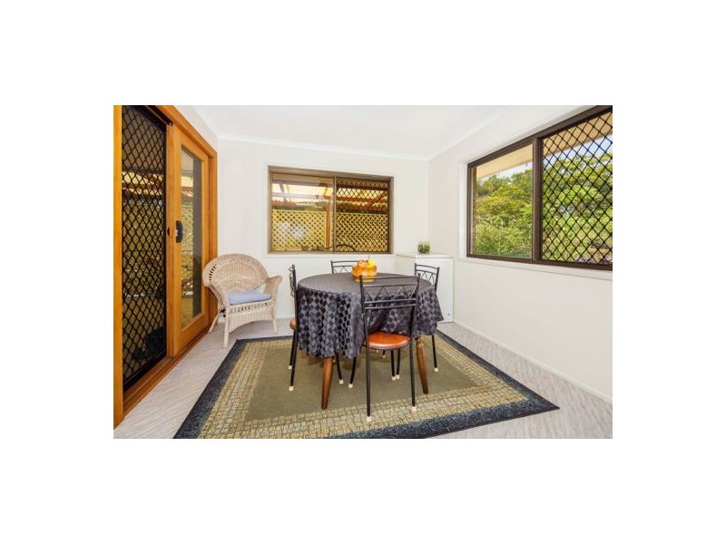 1 Carbora Street, Mansfield QLD 4122