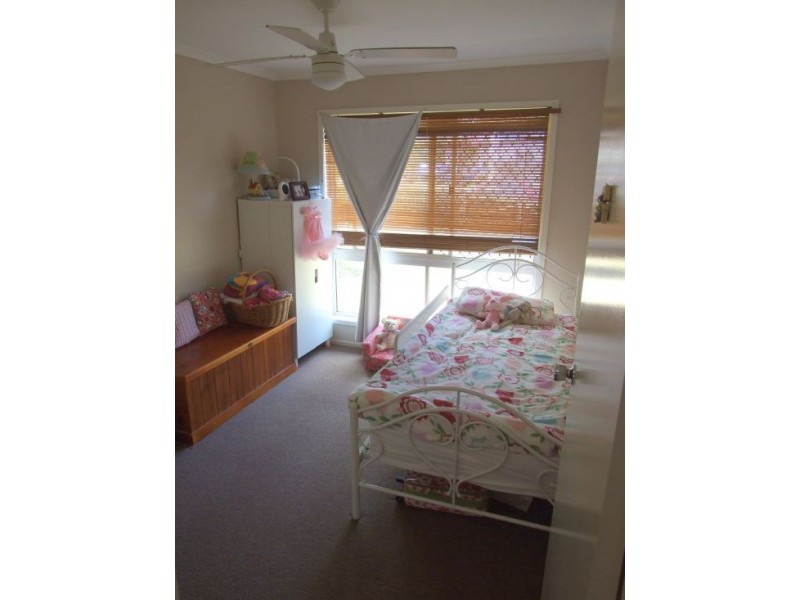 54 Eastwood Drive, Mansfield QLD 4122