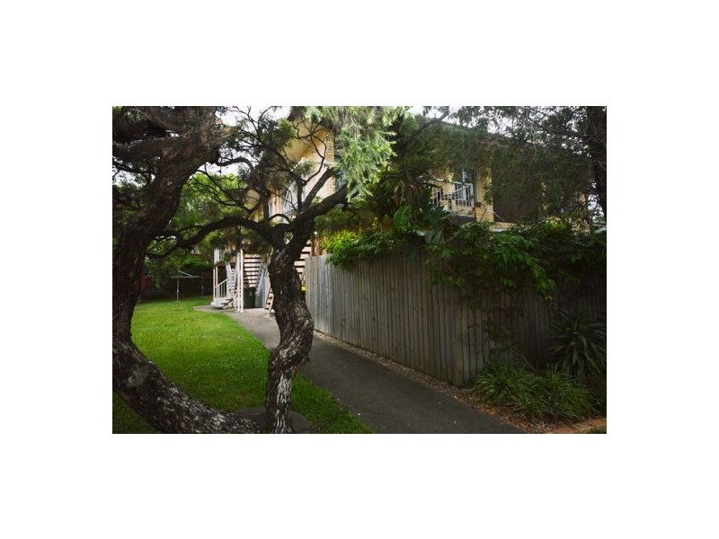 Unit 5/31 Robinson St, Coorparoo QLD 4151