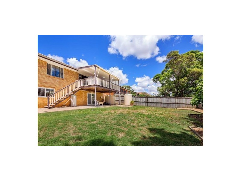 14 Balloch Street, Wishart QLD 4122