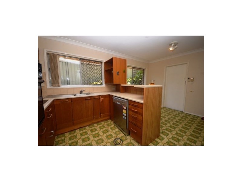 2 Copenhagen Street, Wishart QLD 4122