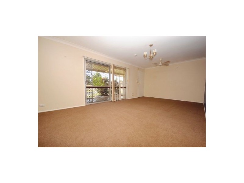 2 Copenhagen Street, Wishart QLD 4122