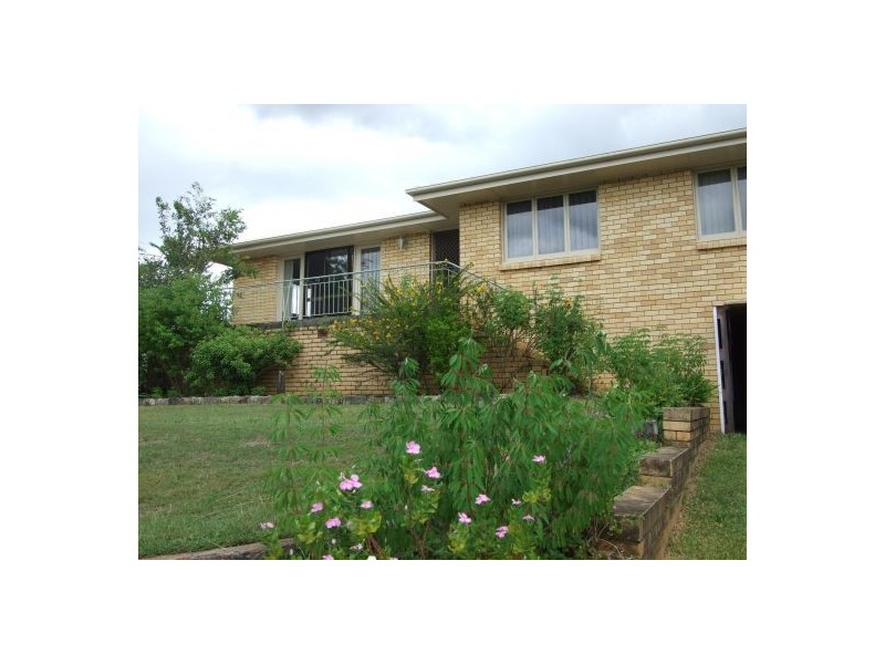 9 Denton Street, Wishart QLD 4122