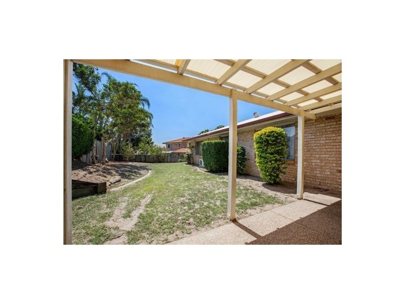 96 Greenwood Street, Wishart QLD 4122