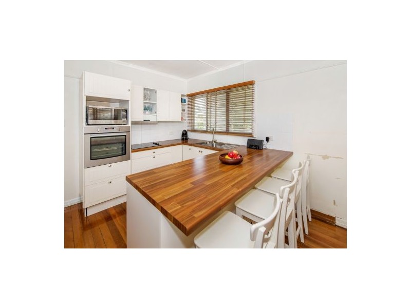 39 Ballarat St, Mount Gravatt East QLD 4122