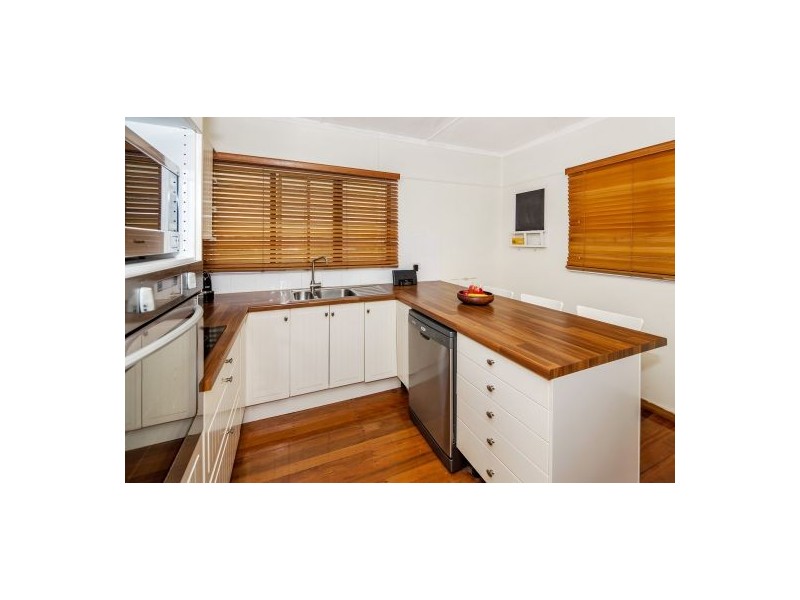 39 Ballarat St, Mount Gravatt East QLD 4122