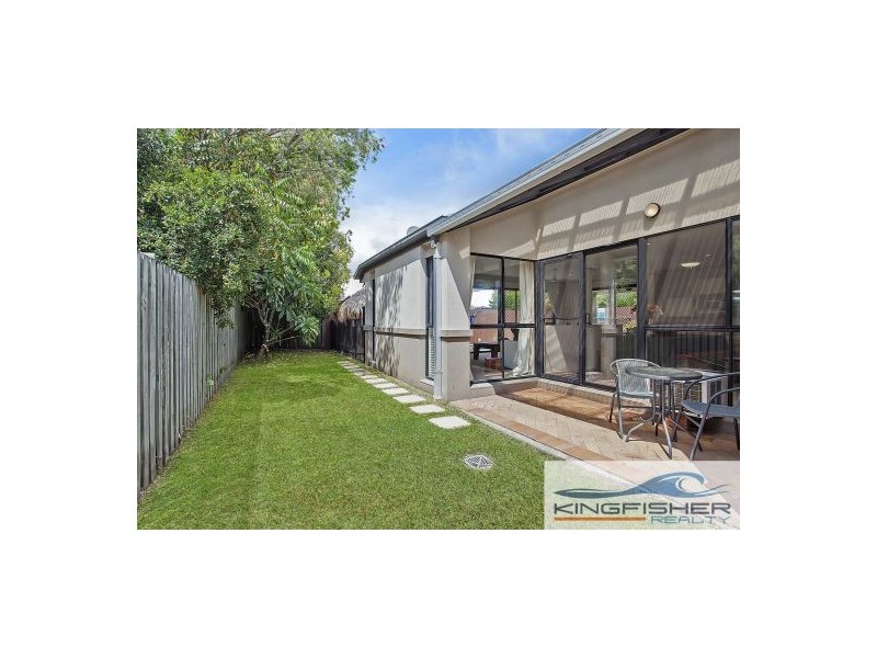 20 Gardendale Crescent, Burleigh Waters QLD 4220