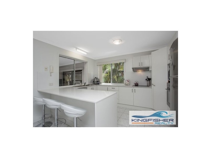 54 Dipper Drive, Burleigh Waters QLD 4220