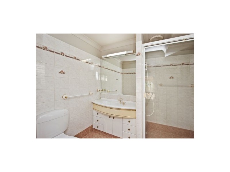 66 Wedgebill Parade, Burleigh Waters QLD 4220