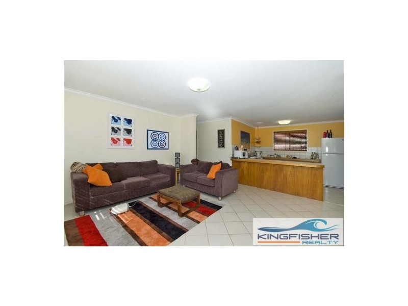 2/4 Logan Avenue, Miami QLD 4220