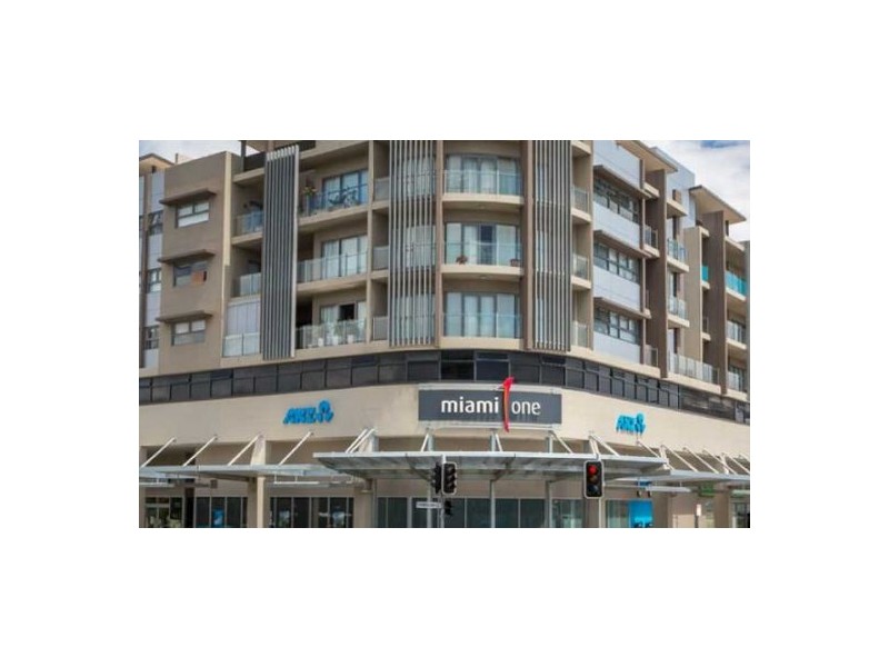 2/4 Logan Avenue, Miami QLD 4220