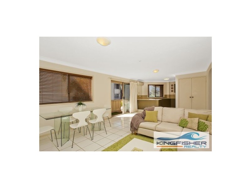 5/2032 Gold Coast Highway, Miami QLD 4220