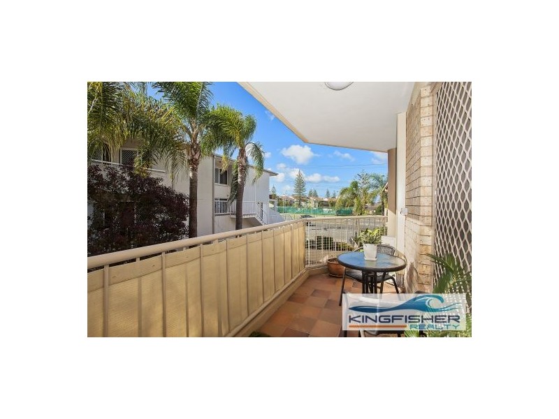 5/2032 Gold Coast Highway, Miami QLD 4220