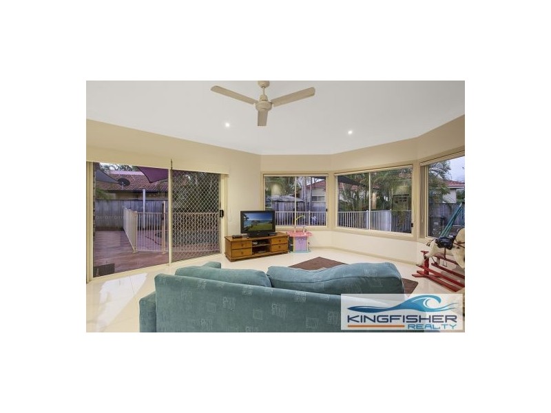 79 Dipper Drive, Burleigh Waters QLD 4220