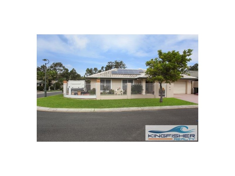 4 Casablanca Court, Burleigh Waters QLD 4220