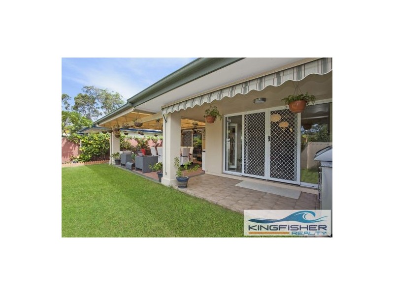 4 Casablanca Court, Burleigh Waters QLD 4220