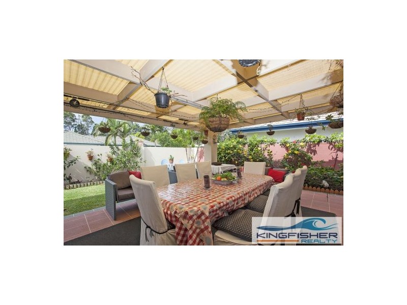 4 Casablanca Court, Burleigh Waters QLD 4220