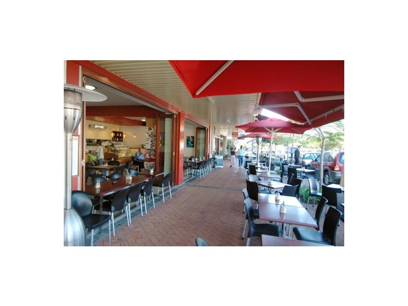 4 Casablanca Court, Burleigh Waters QLD 4220