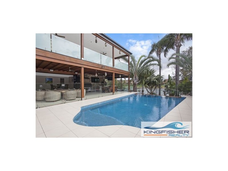 102 Jabiru Avenue, Burleigh Waters QLD 4220