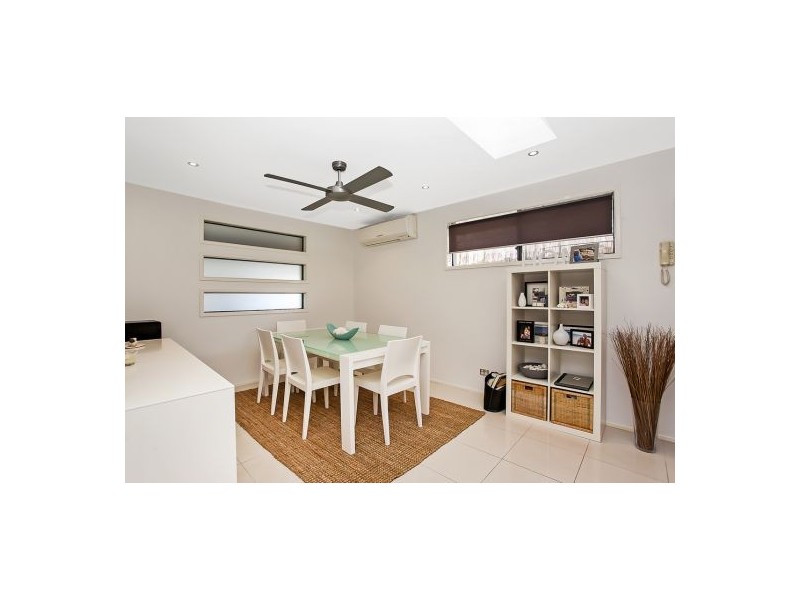 160 Nobby Parade, Miami QLD 4220