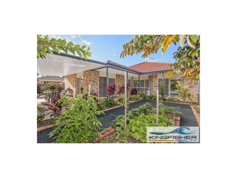 4 Nuthatch Street, Burleigh Waters QLD 4220