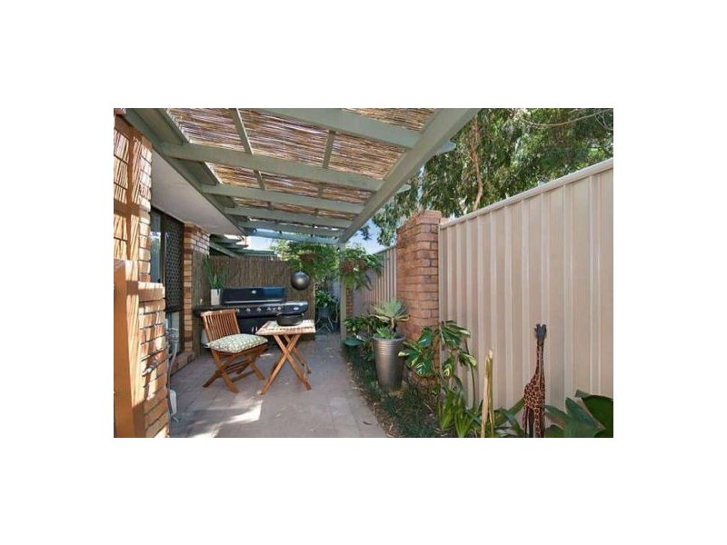 21/172 Barrier Reef Drive, Mermaid Waters QLD 4218