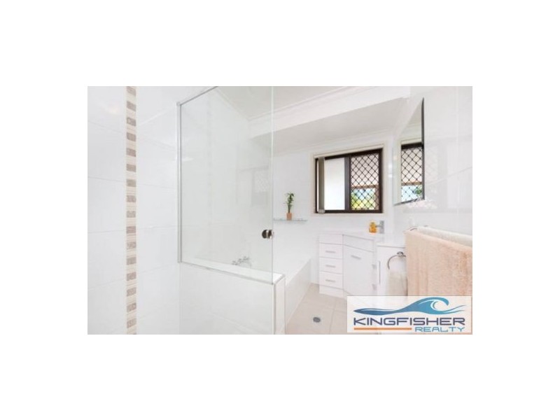 61 Japonica Drive, Palm Beach QLD 4221