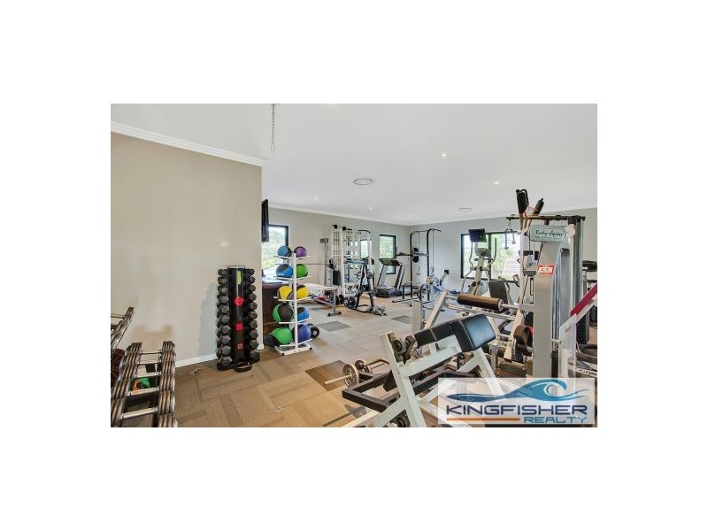 102 Jabiru Avenue, Burleigh Waters QLD 4220