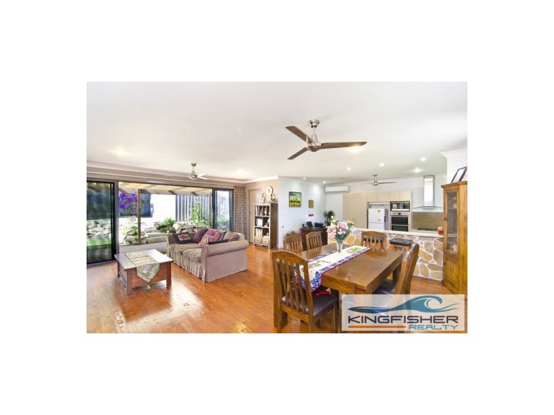92 West Burleigh Road, Burleigh Heads QLD 4220