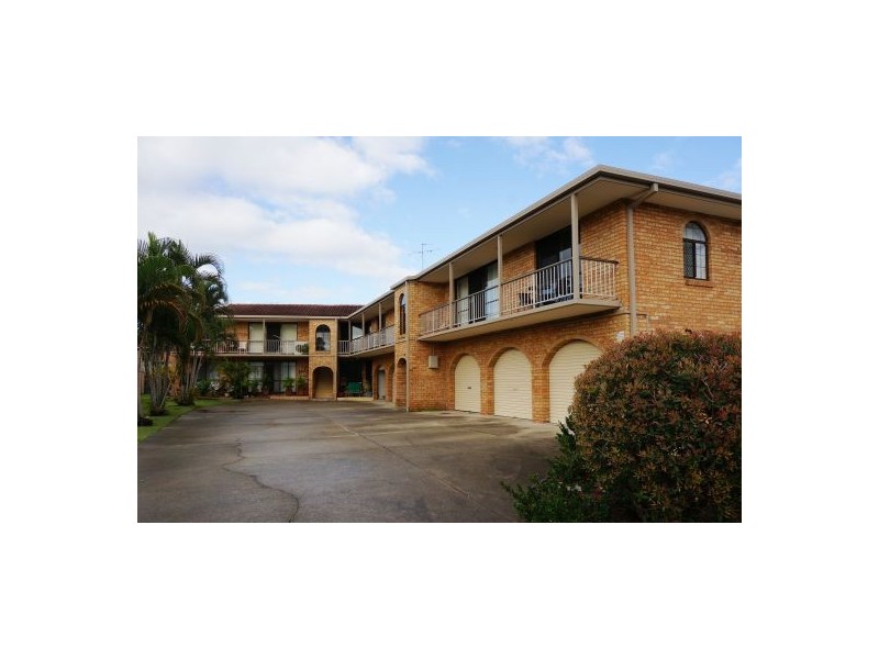 4/3 Angie Court, Mermaid Waters QLD 4218