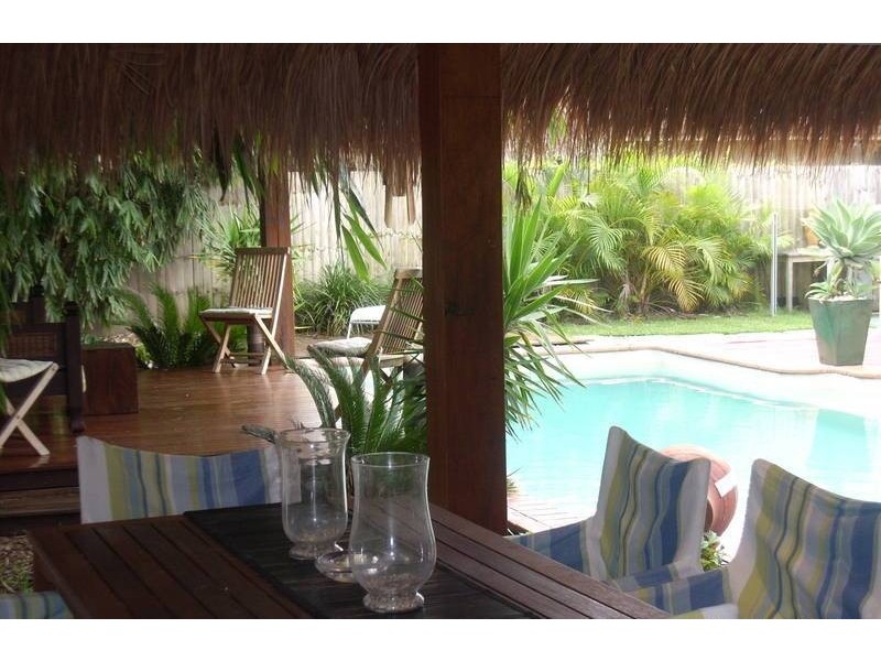 24 Lemana Lane, Burleigh Heads QLD 4220