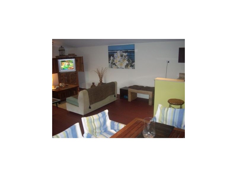 24 Lemana Lane, Burleigh Heads QLD 4220