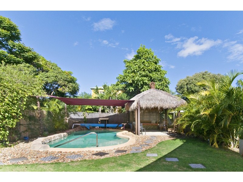 118 Nobby Parade, Miami QLD 4220