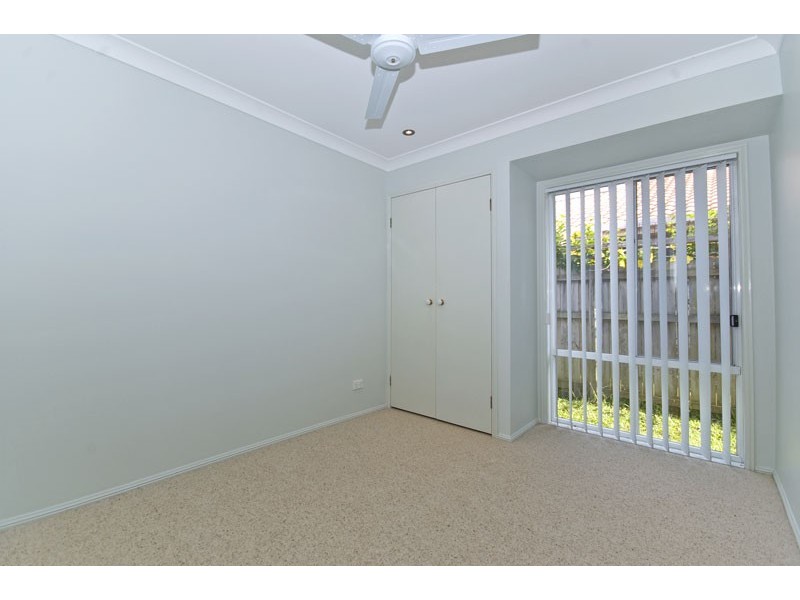 77 Cassowary Dv, Burleigh Waters QLD 4220