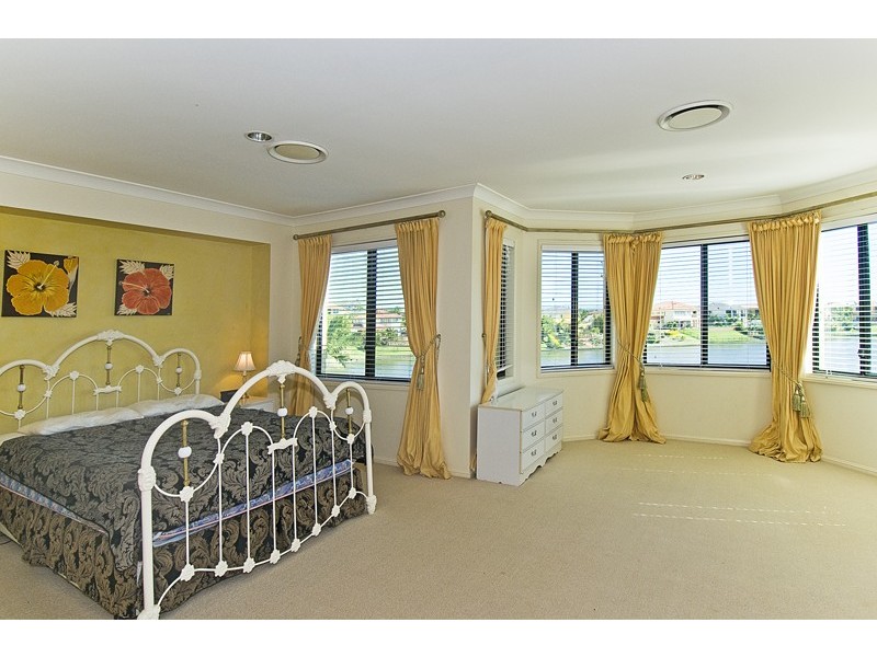 Burleigh Waters QLD 4220