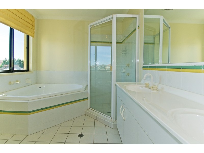 Burleigh Waters QLD 4220