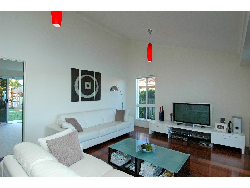 Burleigh Waters QLD 4220