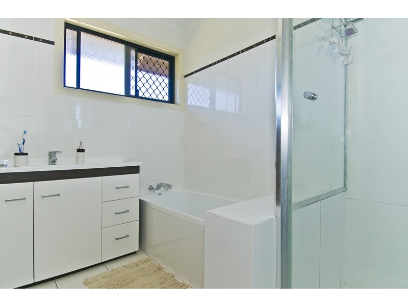 Burleigh Waters QLD 4220