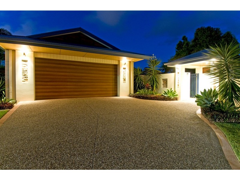 91 Burleigh St, Burleigh Waters QLD 4220