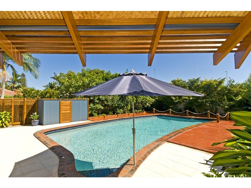 91 Burleigh St, Burleigh Waters QLD 4220